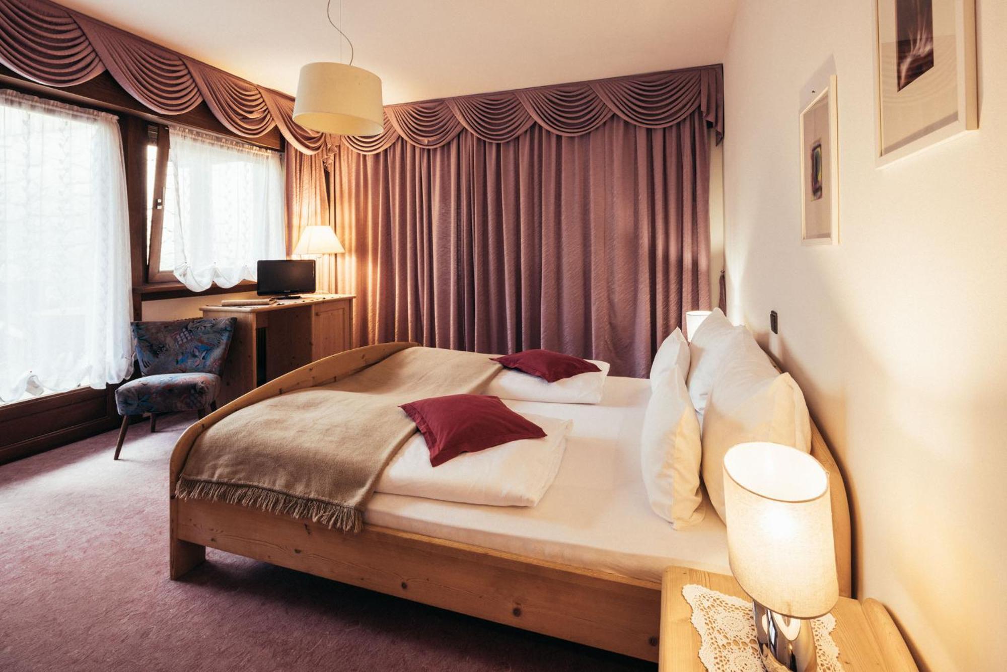 Haus Elisabeth Hotel Santa Gertrude Bagian luar foto